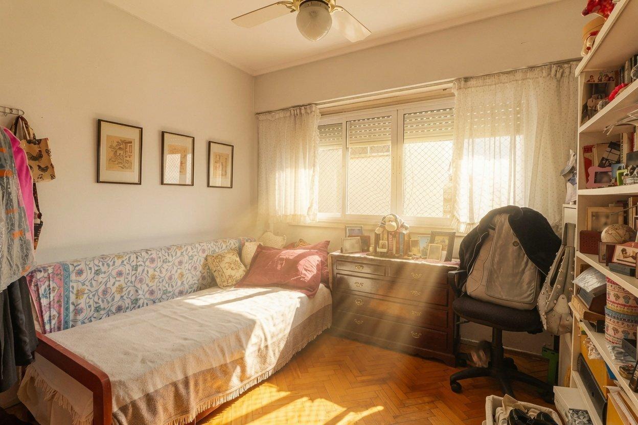 Foto de Venta Departamento 4 Ambientes Con Dependencia, Balcón y Lavadero en, imagen 3