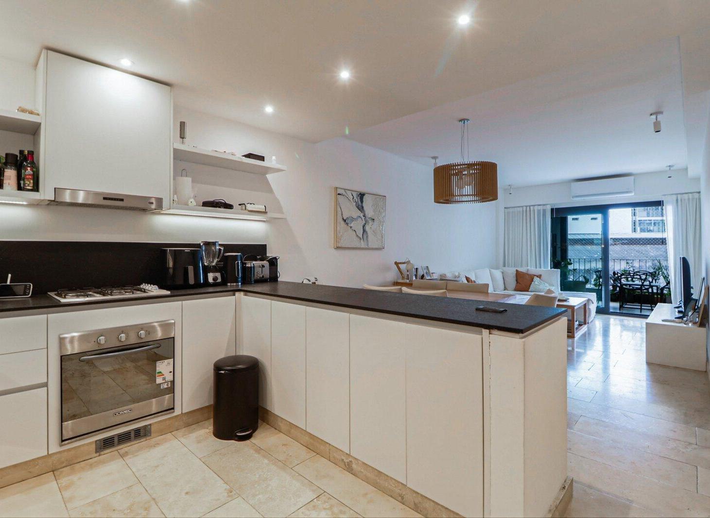 Foto de Departamento 3 amb -Recoleta - Balcón - Parrilla, imagen 4