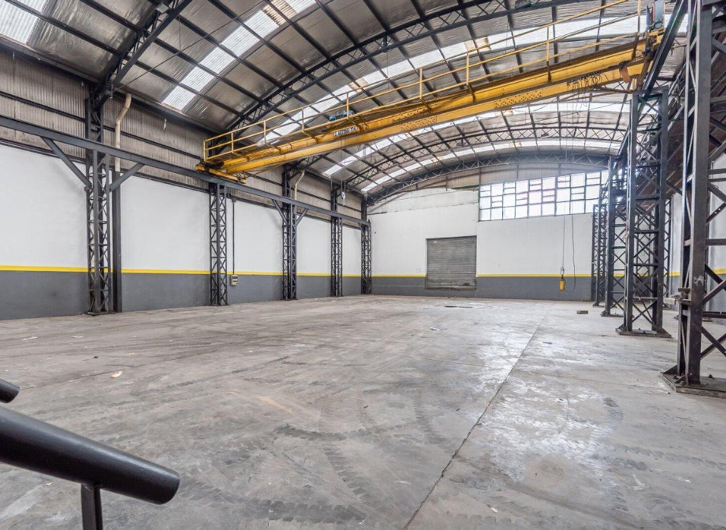 Foto de VENTA DEPOSITO INDUSTRIAL CON RENTA 960 m² – 11 M DE ALTURA – PUENTE, imagen 5