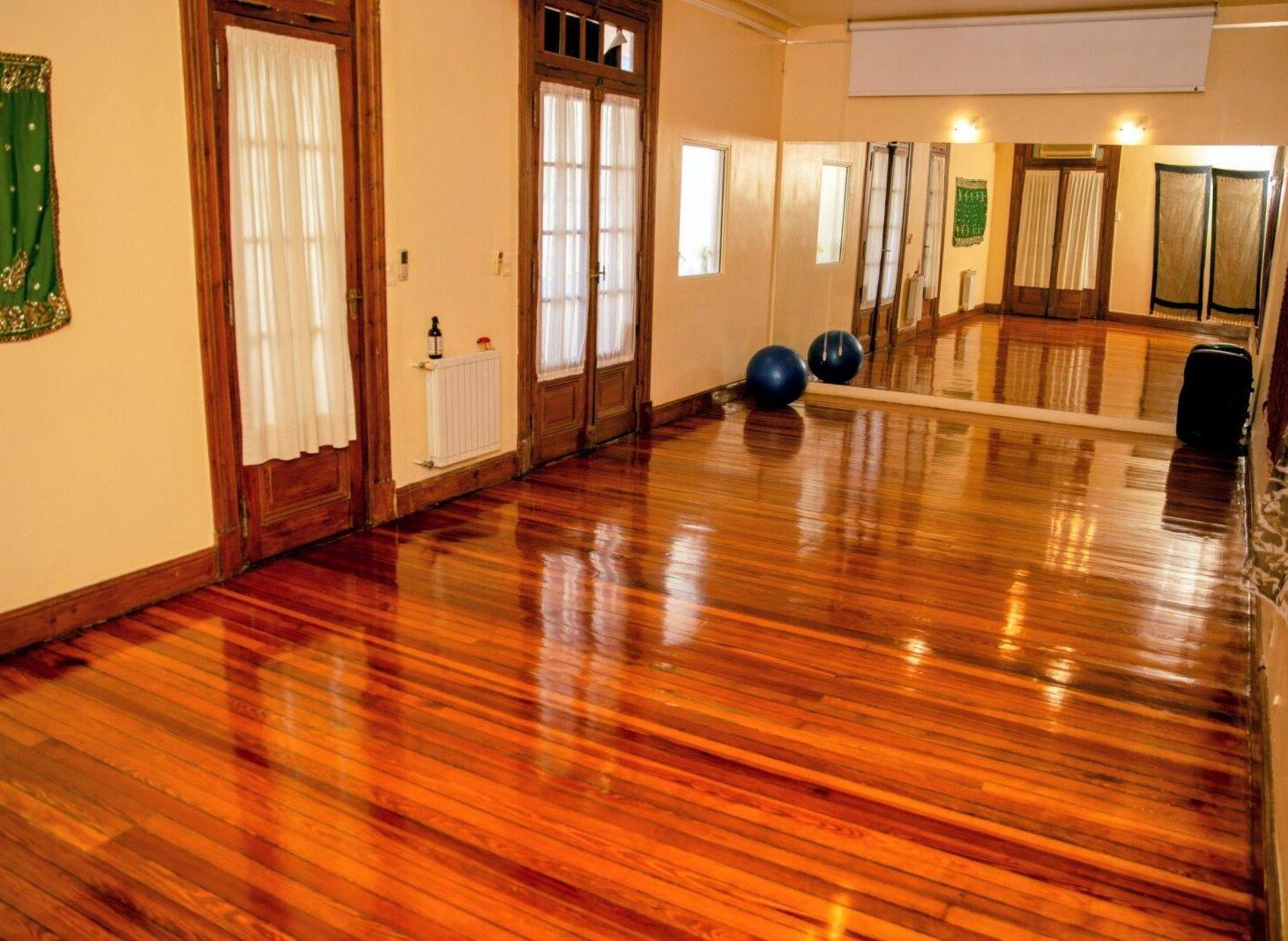 Foto de VENTA - AV. CORRIENTES - HERMOSO PISO COMPLETO DE ÉPOCA - BAJAS EXPENSAS, imagen 5