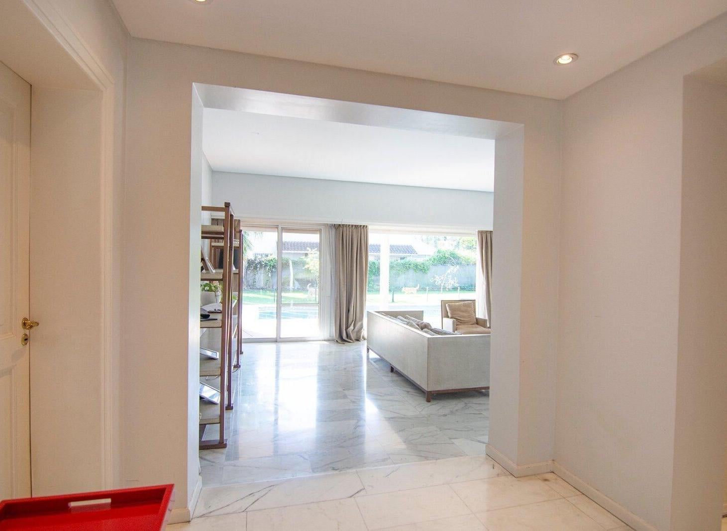 Foto de venta de casa residencial de 5 dormitorios en Alto Perú, imagen 3
