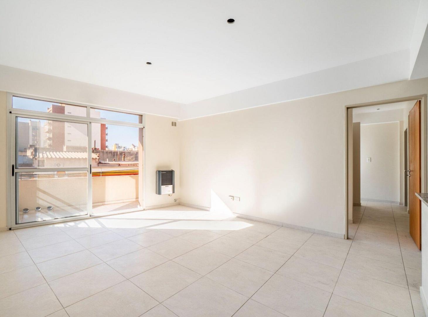 Foto de VENTA | 2 AMBIENTES EN SUITE | PARQUE CHACABUCO | BALCON CORRIDO |, imagen 5