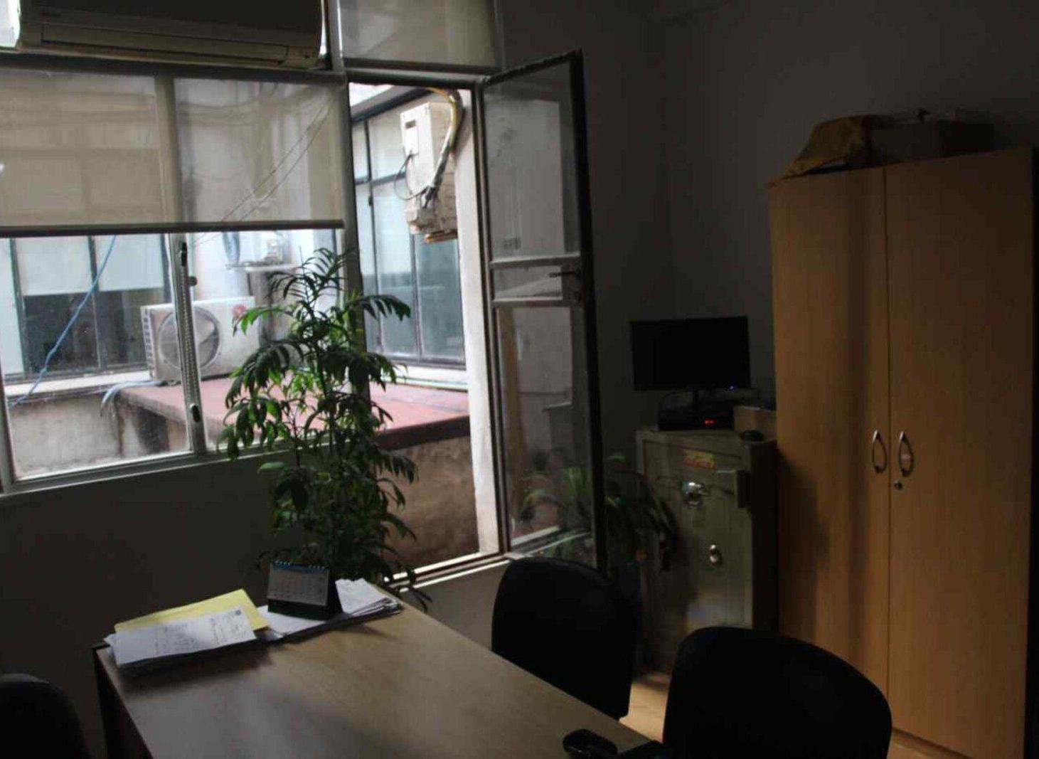 Foto de Oficina en venta – 264 m² – Centro de CABA, imagen 3