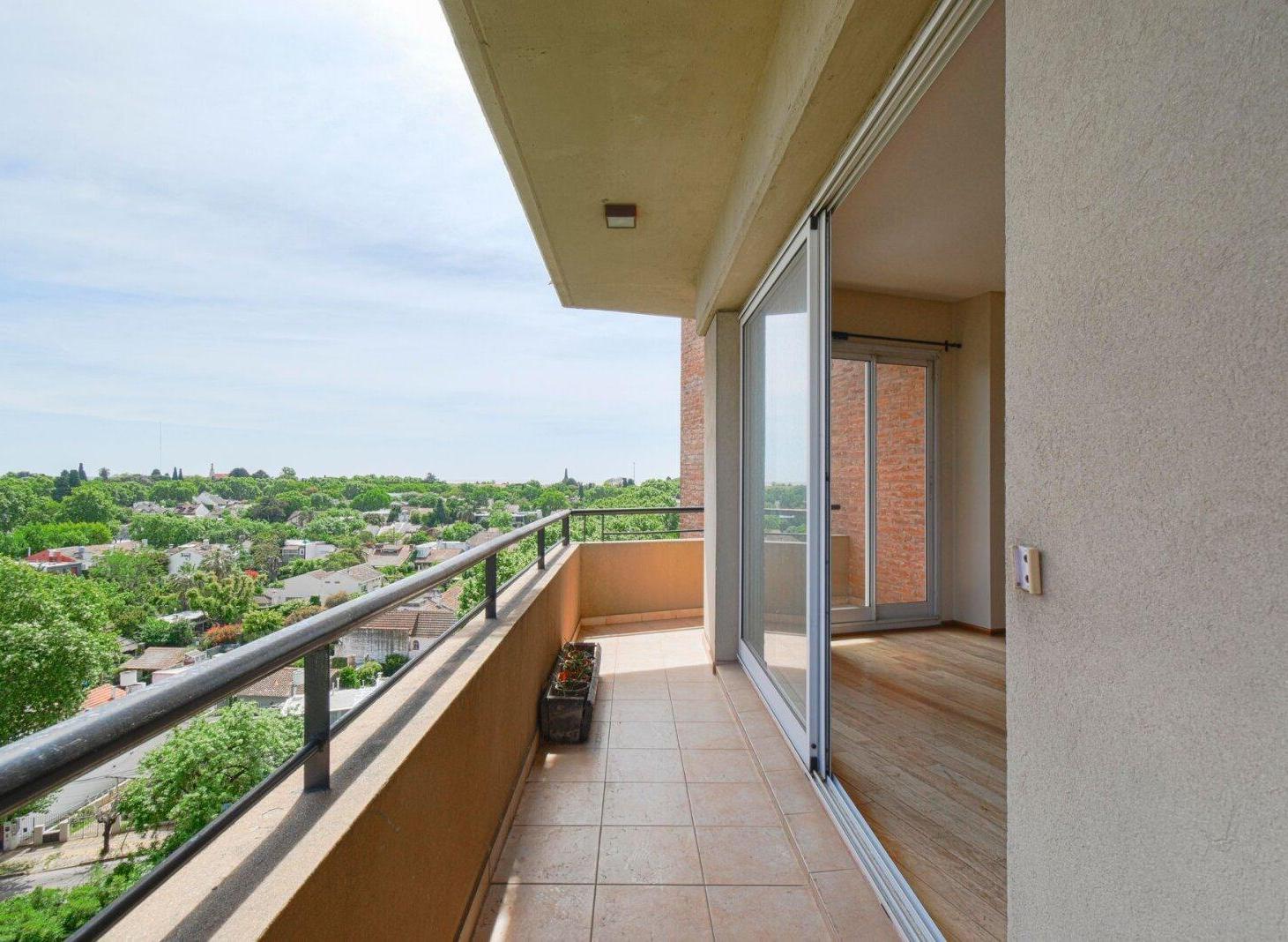 Foto de Venta Departamento al rio San Isidro con cocheras, imagen 3