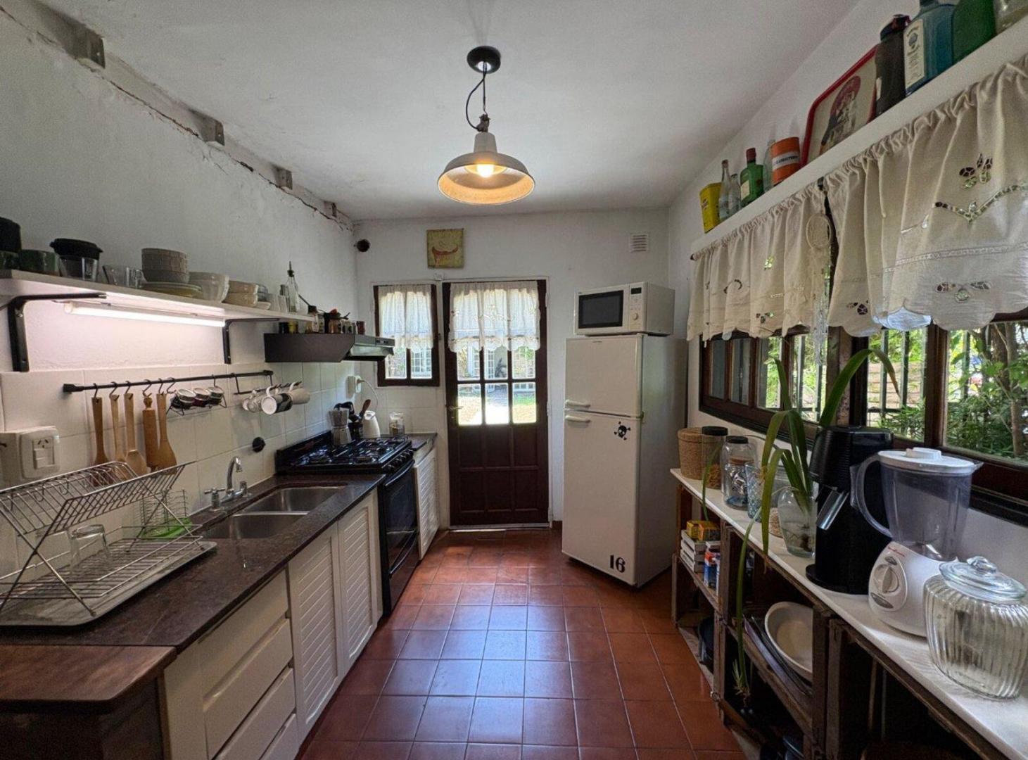 Foto de VENTA CASA ALPINA 3 AMBIENTES VILLA UDAONDO, imagen 3