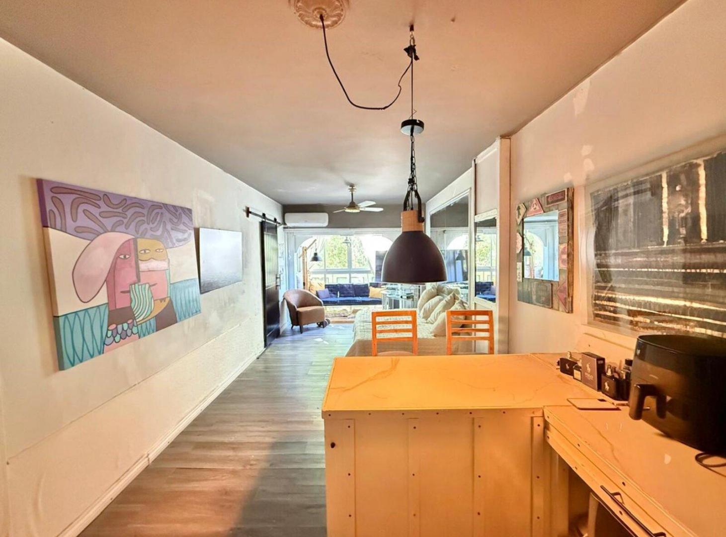 Foto de Venta Depto 1 ambiente al frente con balcón cerrado y baulera en, imagen 3