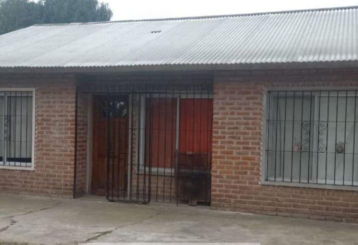 Foto de Venta Casa 3 Amb Cochera Gran Fondo Paso del Rey, imagen 1
