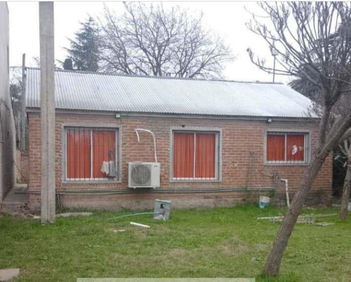 Foto de Venta Casa 3 Amb Cochera Gran Fondo Paso del Rey, imagen 4