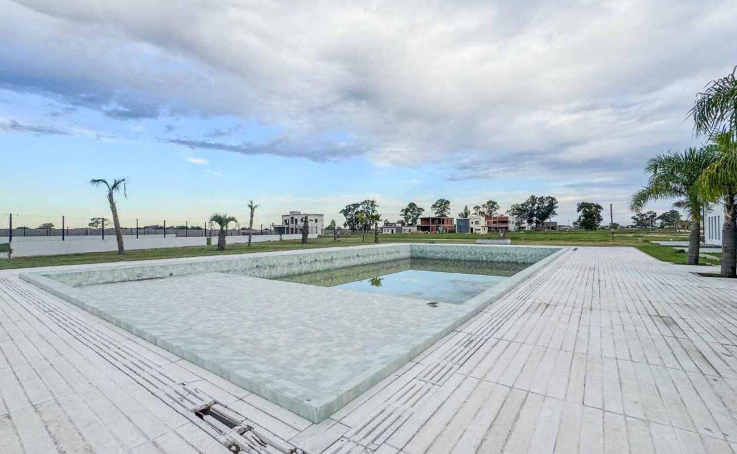 Foto de VENTA LOTE 664 M2 CENTRAL LAGOS DE CANNING II, imagen 4
