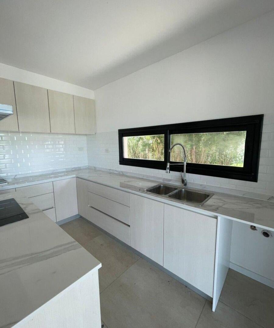 Foto de VENTA CASA 5 AMB SAN SEBASTIAN VISTA A LAGUNA, imagen 4