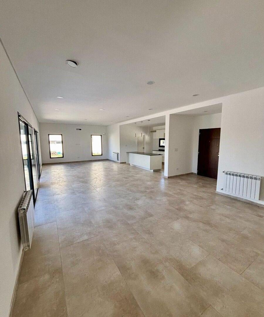 Foto de VENTA CASA 4 AMB PILETA PARRILLA EL PRINCIPADO, imagen 3
