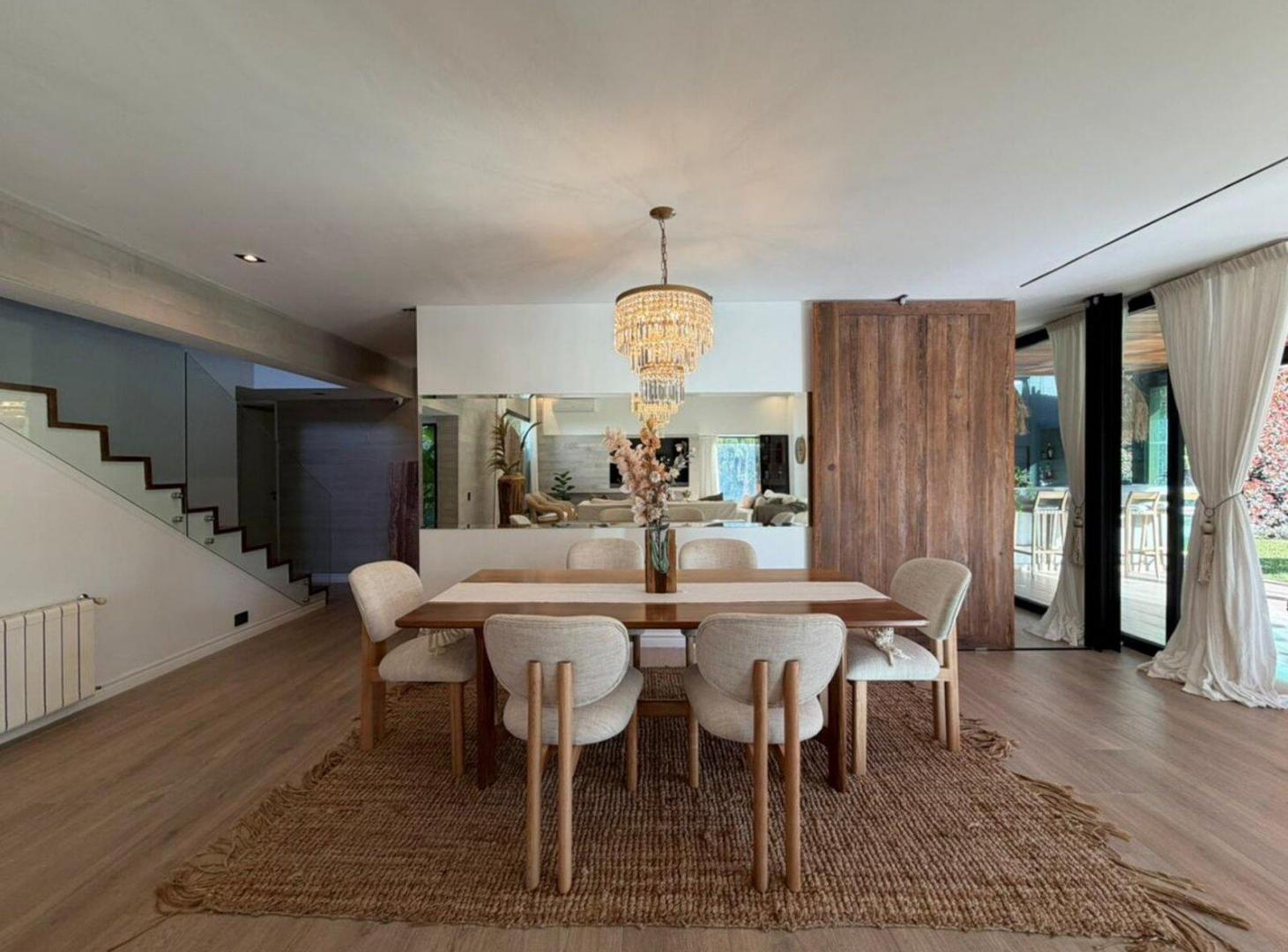 Foto de VENTA CASA 8 AMBIENTES AYRES DE PILAR, imagen 5