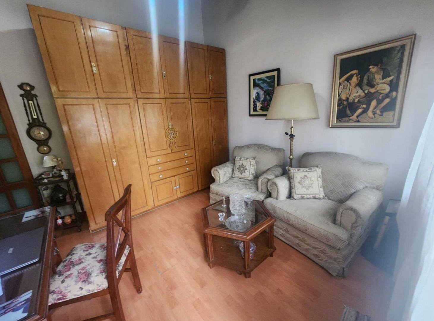 Foto de VENTA DE CASA 3 AMB. EN BANFIELD JARDIN COCHERA, imagen 3
