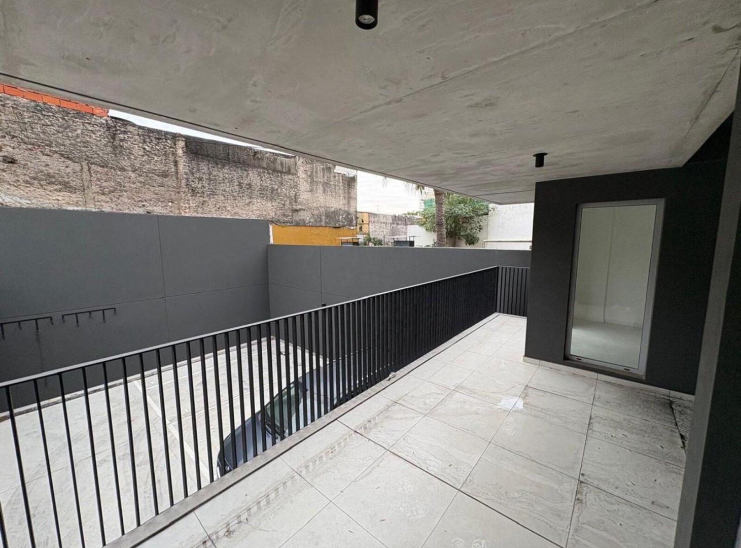 Foto de VENTA DEPARTAMENTO 3 AMB MATADEROS CON PARRILLA, imagen 3