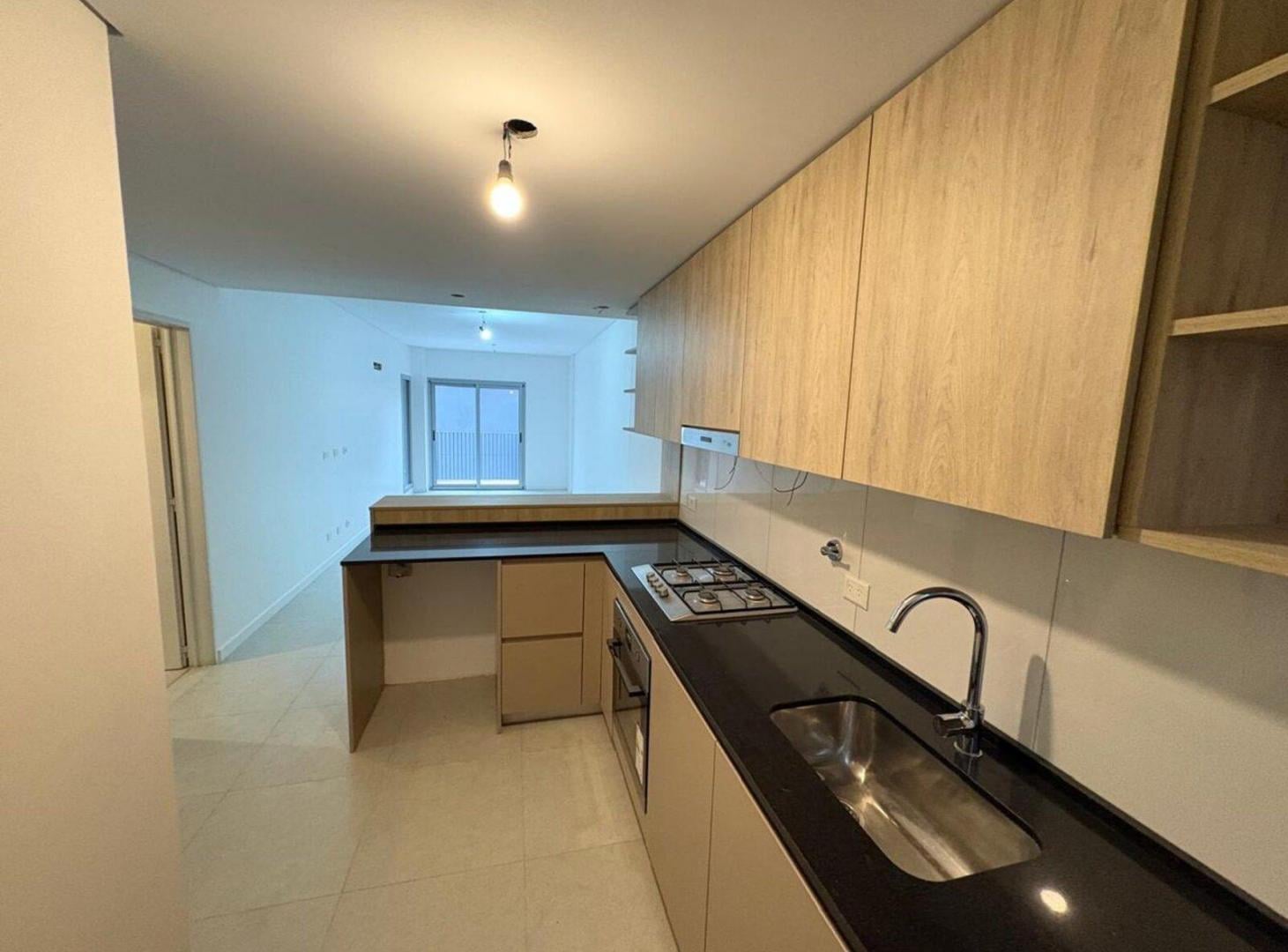 Foto de VENTA DEPARTAMENTO 3 AMB MATADEROS CON PARRILLA, imagen 2