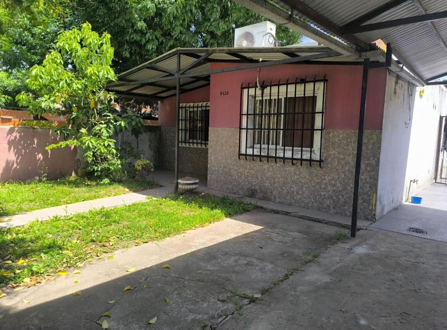 Foto de VENTA CASA TORTUGUITAS A REFACCIONAR, imagen 1