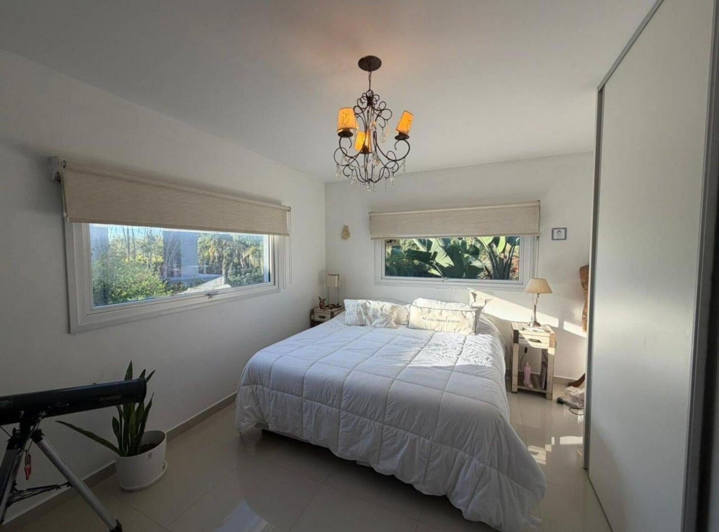 Foto de VENTA CASA 7 AMBIENTES LA LOMADA, imagen 4