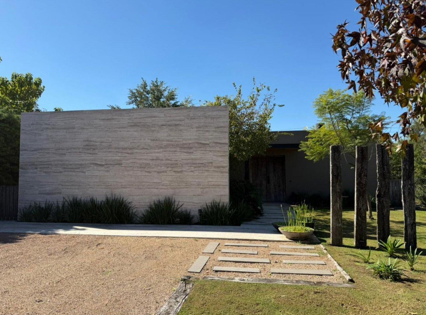 Foto de VENTA CASA 5 AMBIENTES PILAR BARRIO CERRADO GUIDO, imagen 1