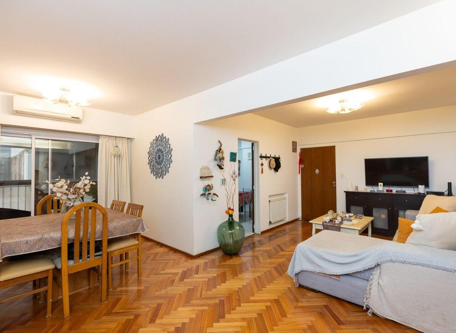 Foto de VENTA DEPTO 4 AMBIENTES CON BALCON, imagen 1