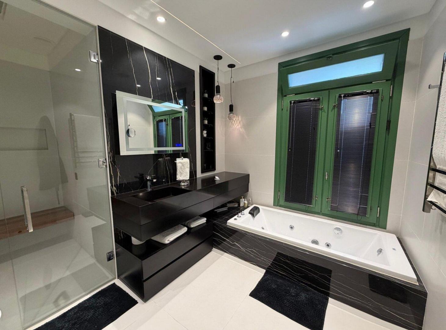Foto de VENTA CASA 9 AMBIENTES LOS LAGARTOS PILAR, imagen 5