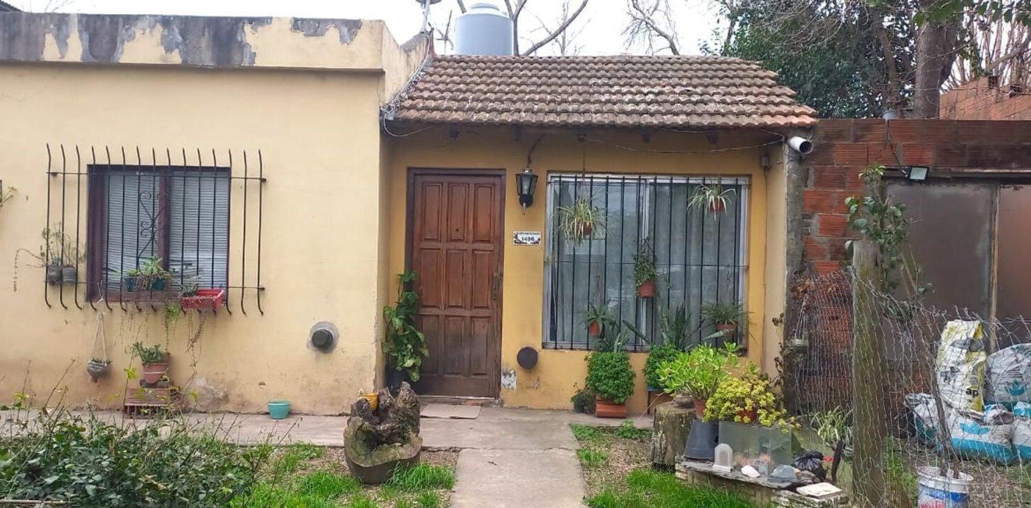 Foto de VENTA CASA 3 AMBIENTES DEL VISO LA LOMA PILAR, imagen 1