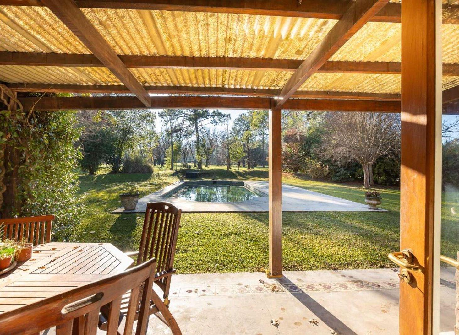Foto de VENTA CASA 6 AMBIENTES LAS PRADERAS LUJAN AL GOLF, imagen 3
