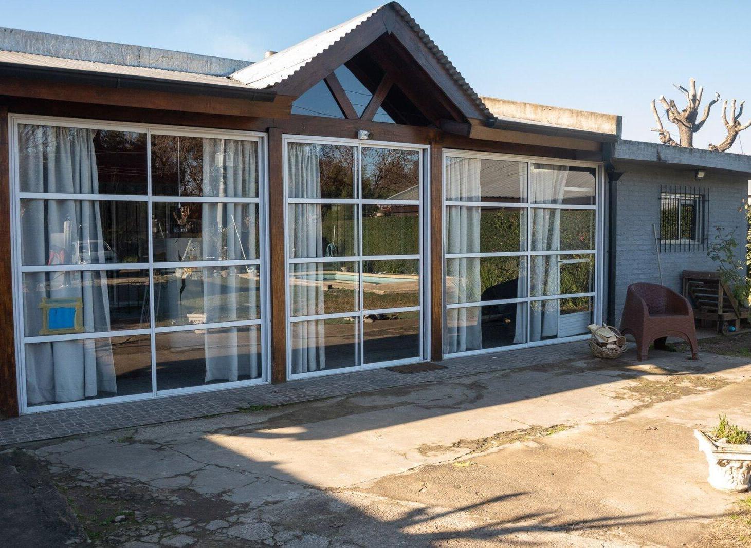 Foto de Venta Casa 5 AMB Gral Rodriguez Pileta, imagen 3