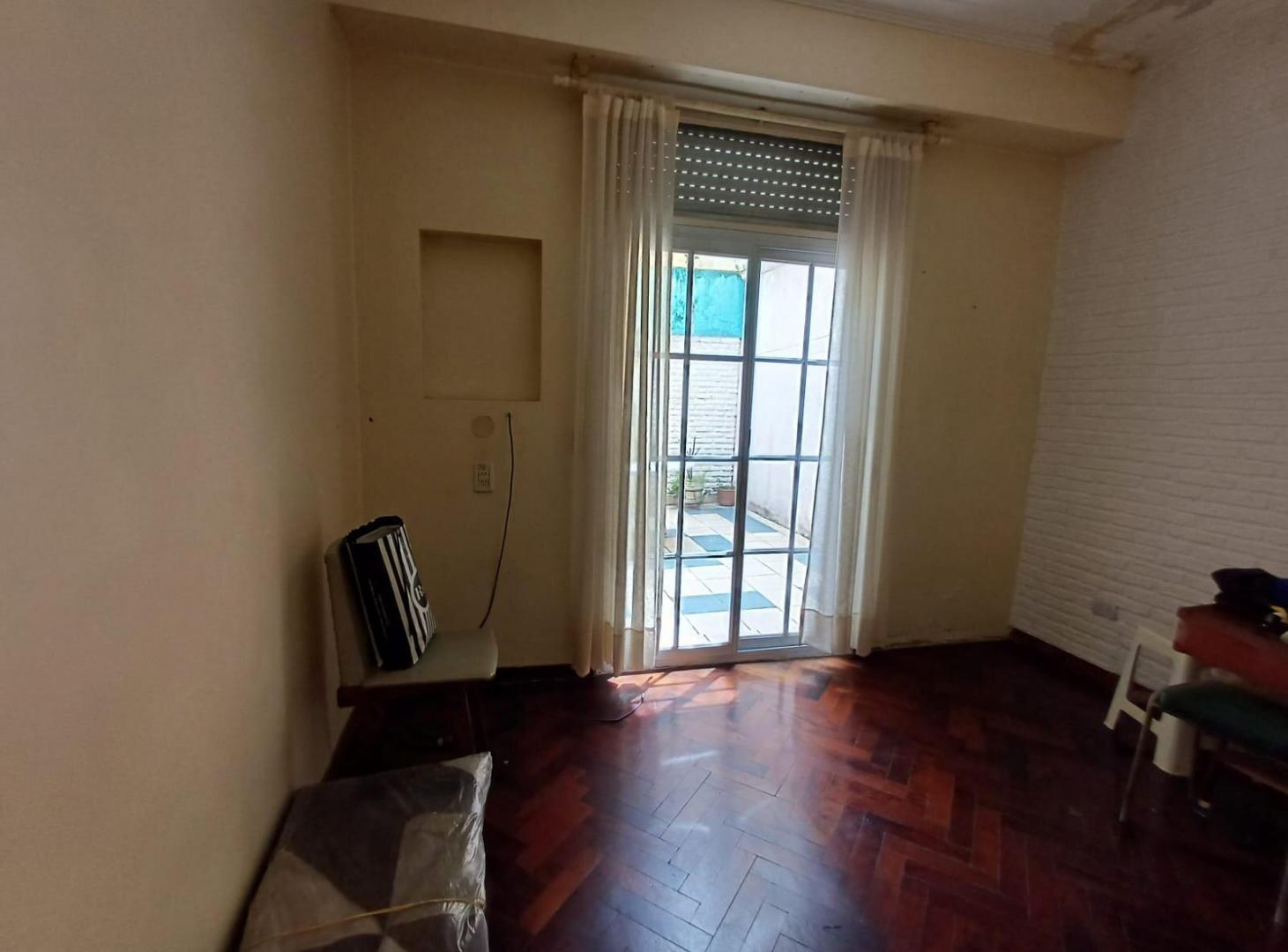 Foto de VENTA DEPARTAMENTO 3 AMBIENTES CON PATIO, imagen 3