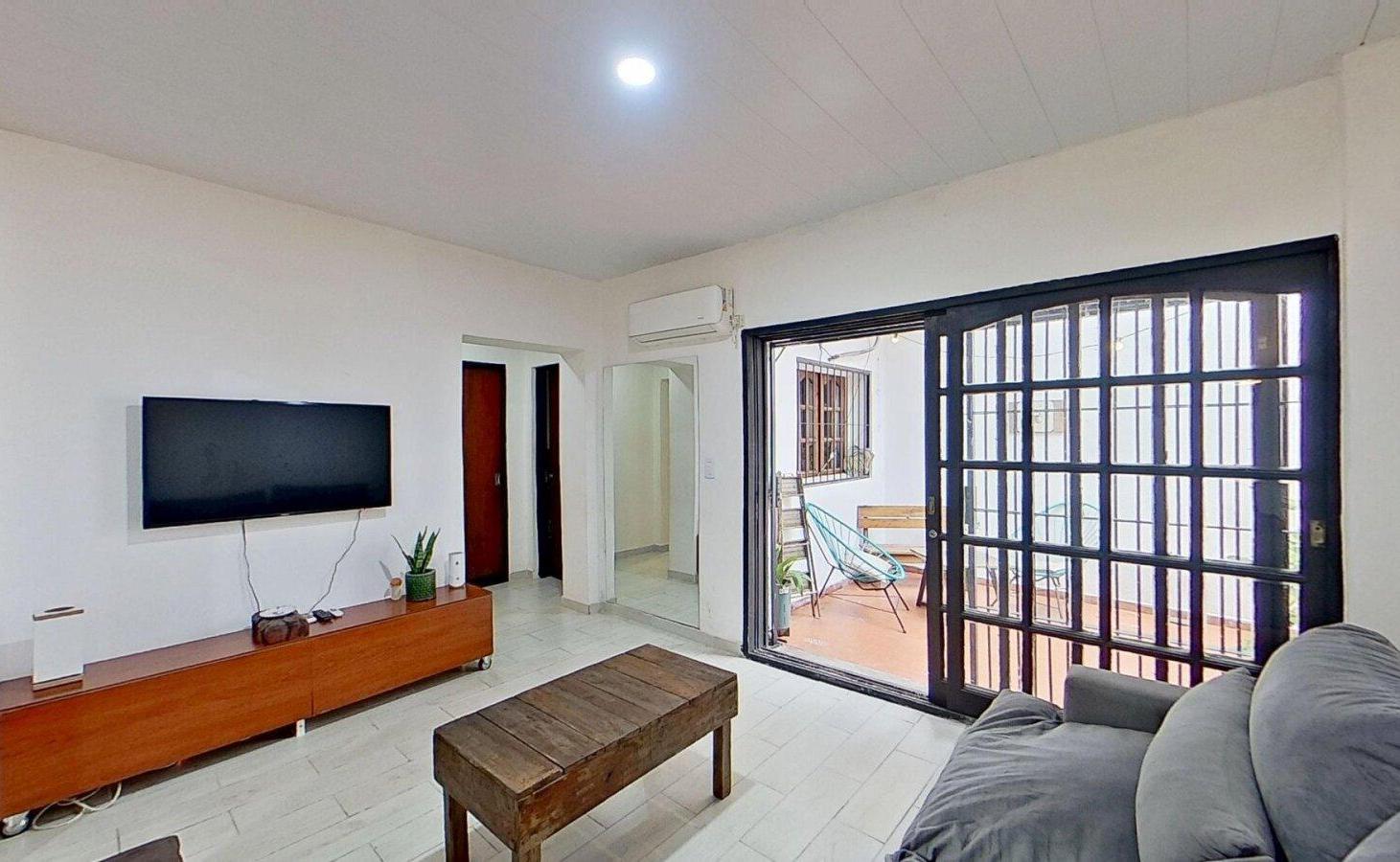 Foto de VENTA PH 3 AMBIENTES VILLA DEVOTO CABA CON PATIO, imagen 3