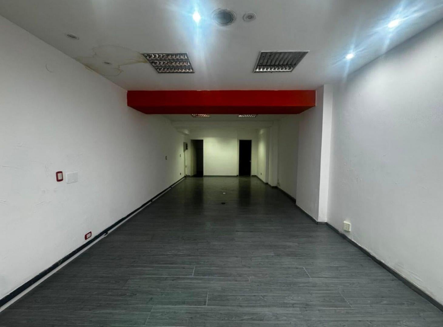 Foto de VENTA LOCAL COMERCIAL EN BALVANERA, imagen 1
