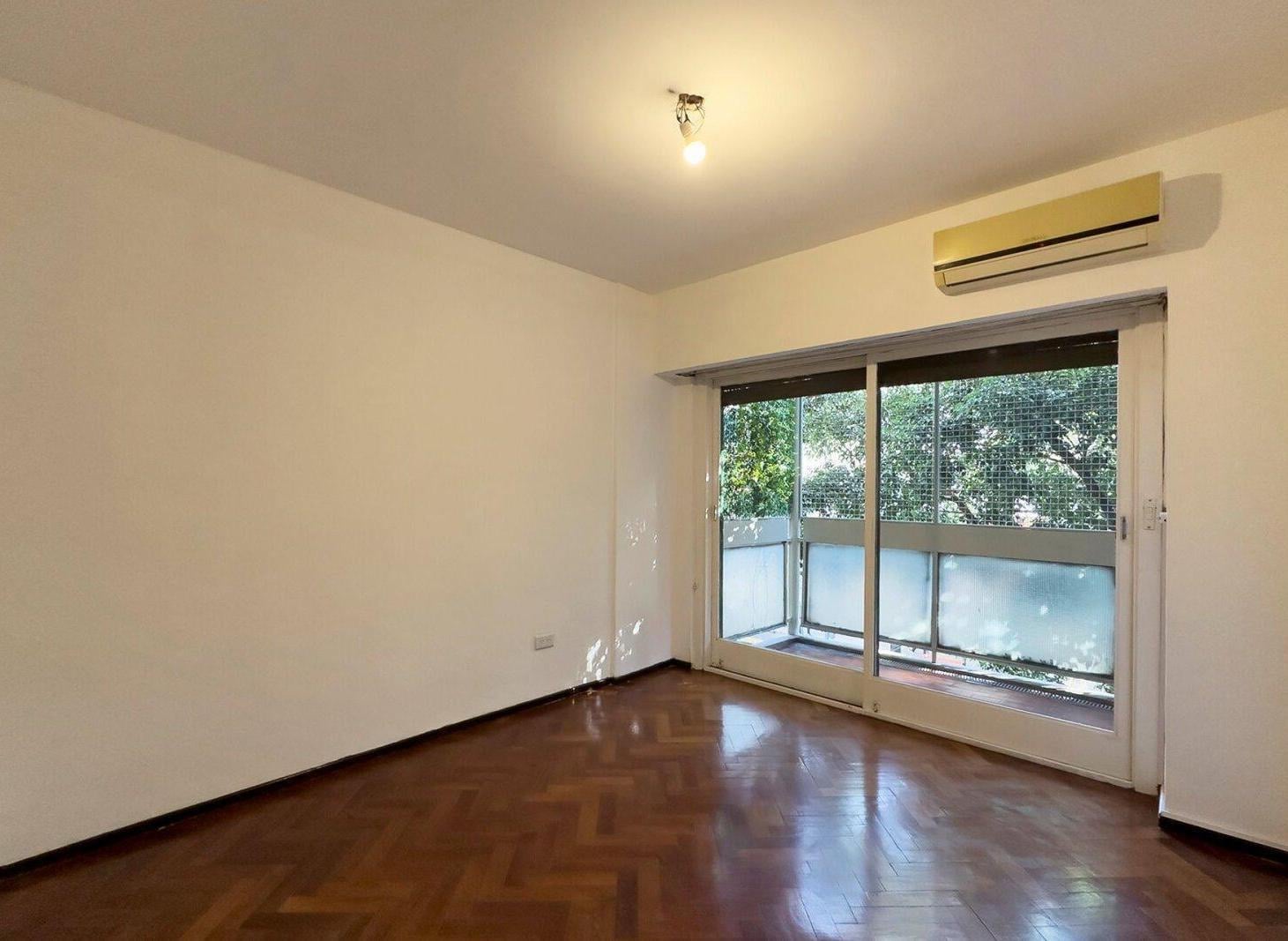 Foto de VENTA DEPARTAMENTO 3 AMB Y DEPENDENCIA BALVANERA, imagen 1