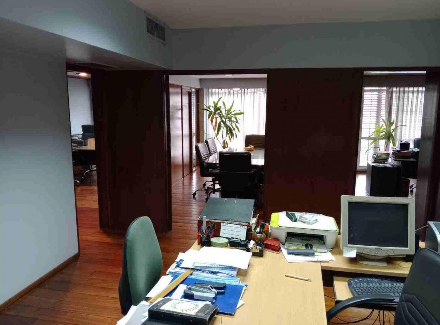 Foto de VENTA OFICINA MICROCENTRO 250MTRS DEL OBELISCO, imagen 4