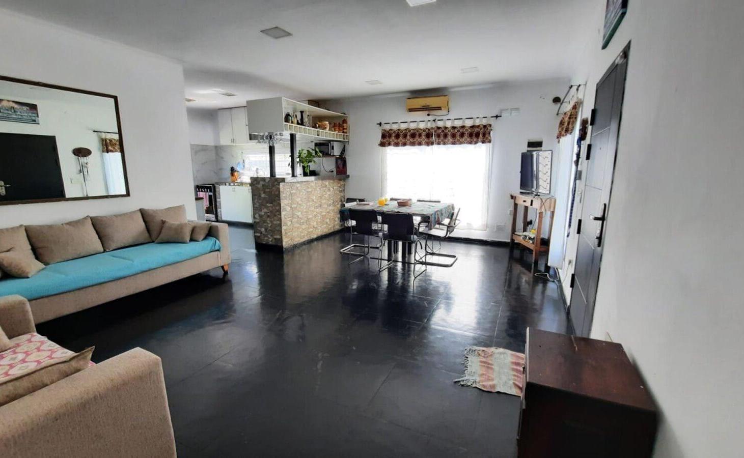 Foto de VENTA CASA 5 AMBIENTES MATHEU ESCOBAR, imagen 3