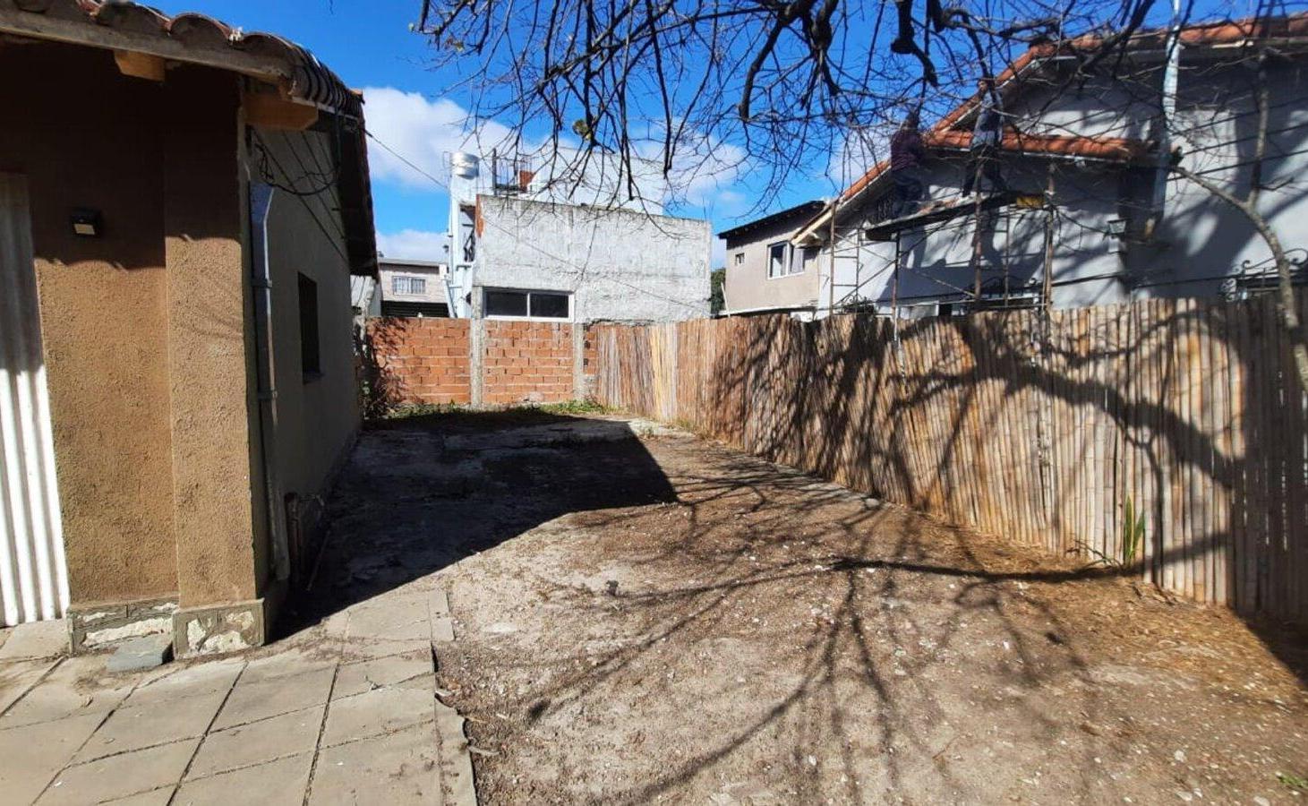 Foto de CASA EN VENTA 3 AMB JOSE C PAZ A RECICLAR, imagen 5