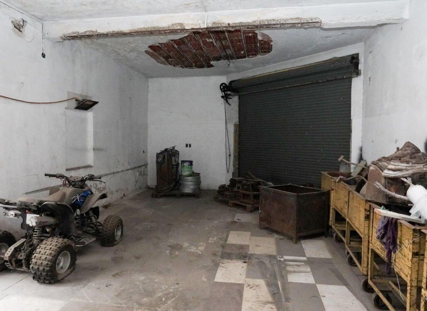 Foto de VENTA GALPÓN CON VIVIENDA A REF VALENTÍ ALSINA, imagen 3