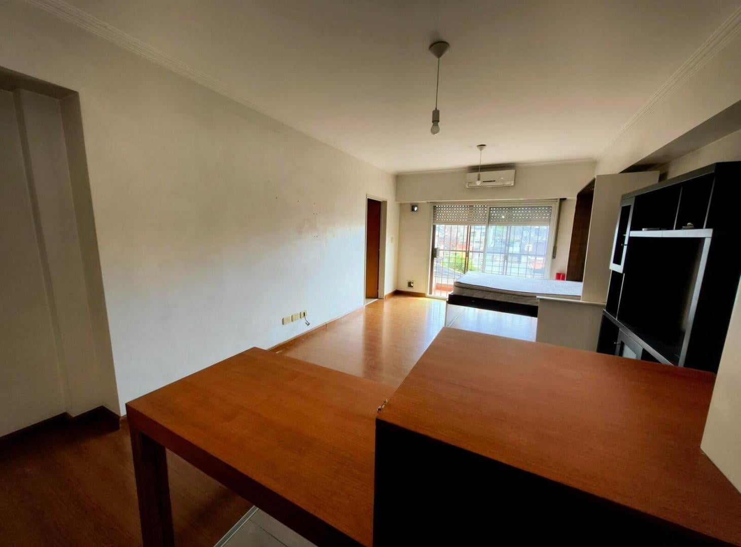 Foto de VENTA DEPART MONOAMBIENTE LINIERS CON BALCÓN, imagen 3