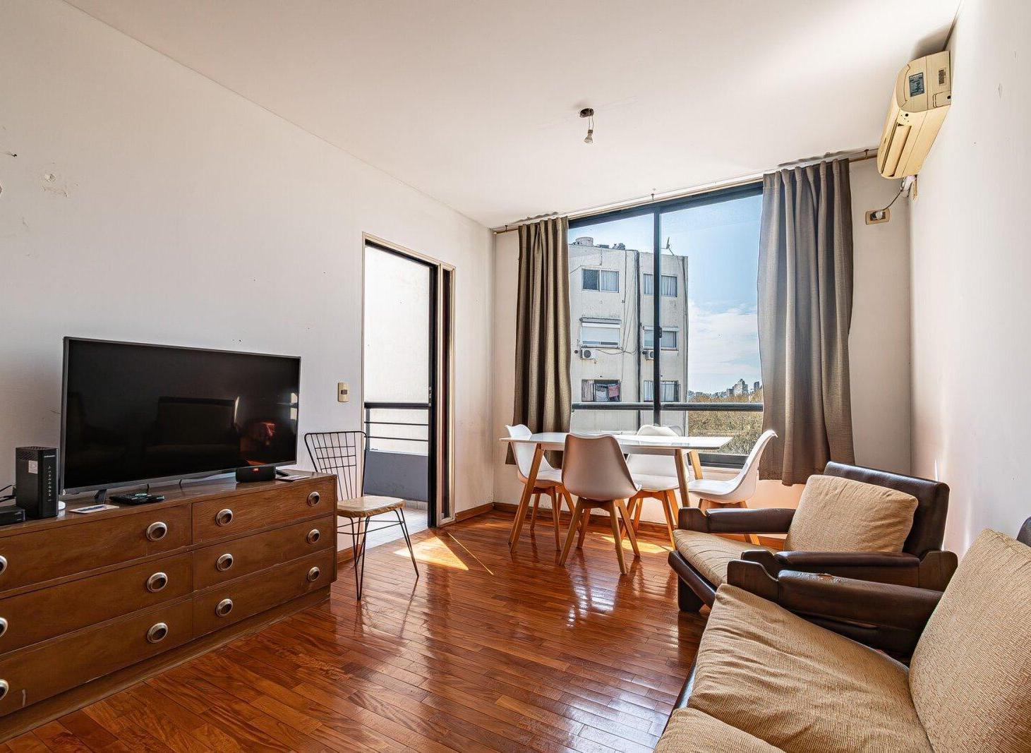 Foto de VENTA DEPTO 2 AMBIENTES CON COCHERA EN CHACARITA, imagen 5