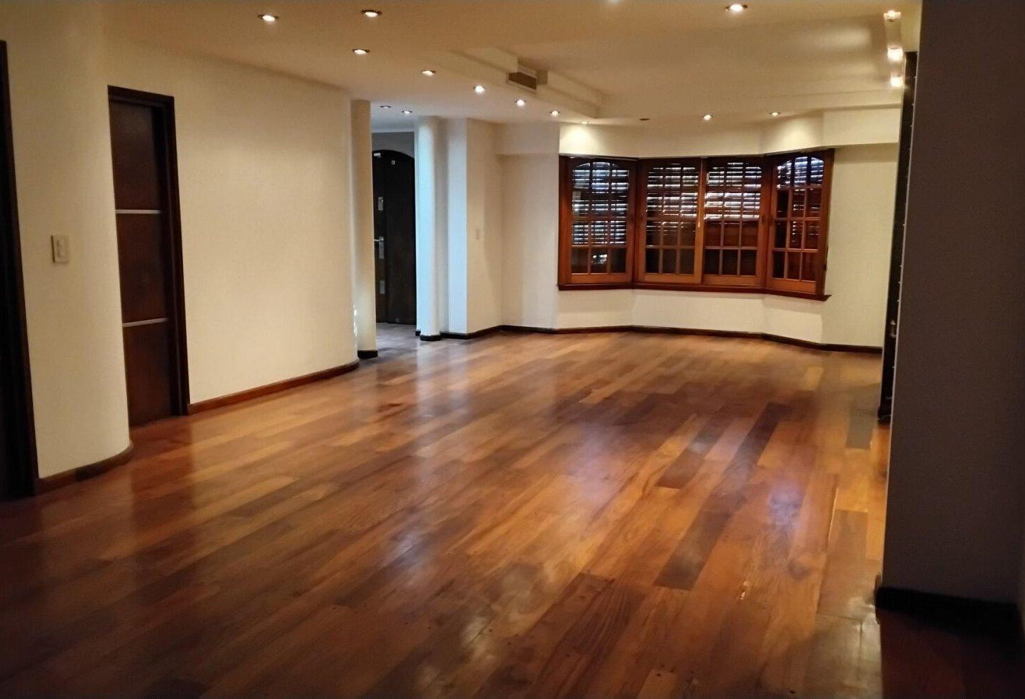 Foto de VENTA 6 AMB VILLA SARMIENTO PILETA JARDIN COCHERA, imagen 1
