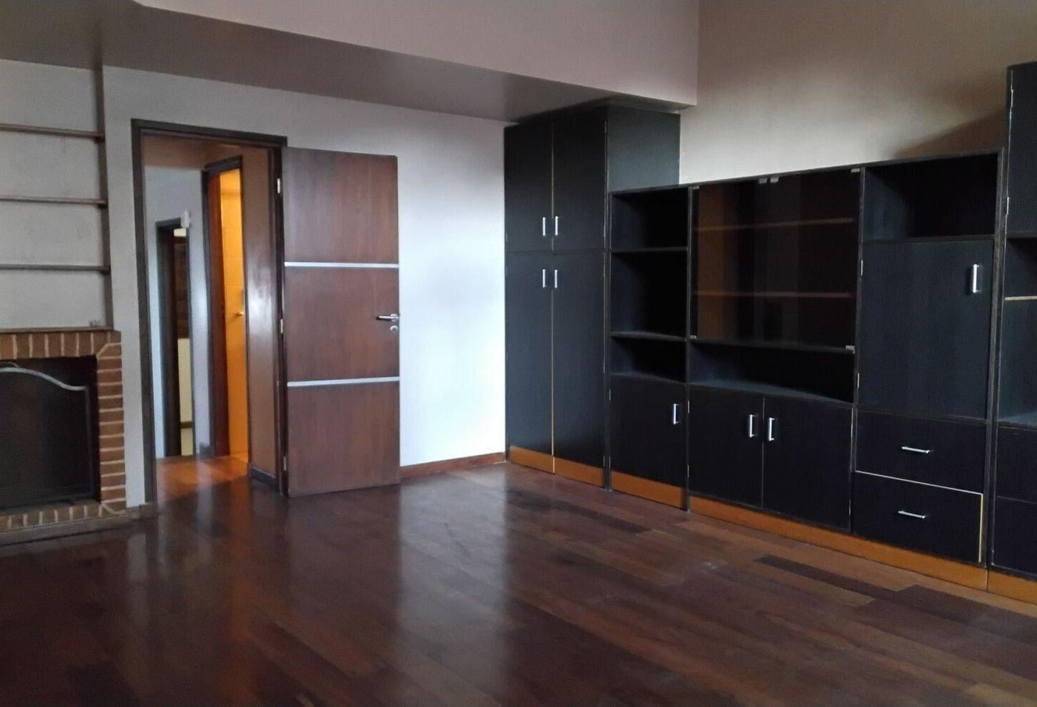 Foto de VENTA 6 AMB VILLA SARMIENTO PILETA JARDIN COCHERA, imagen 3