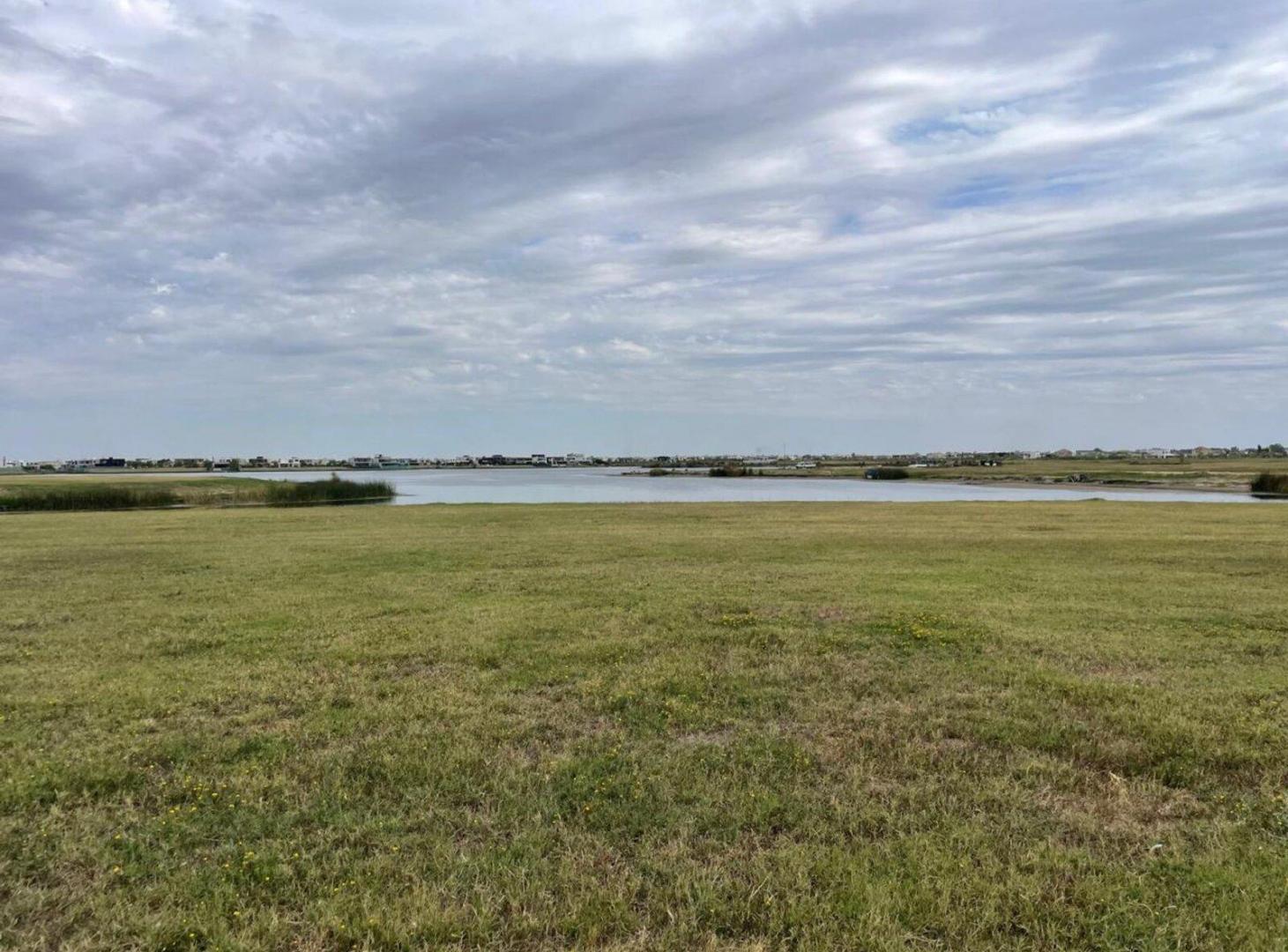 Foto de VENTA LOTE AL AGUA AMARRAS PUERTOS ESCOBAR, imagen 2