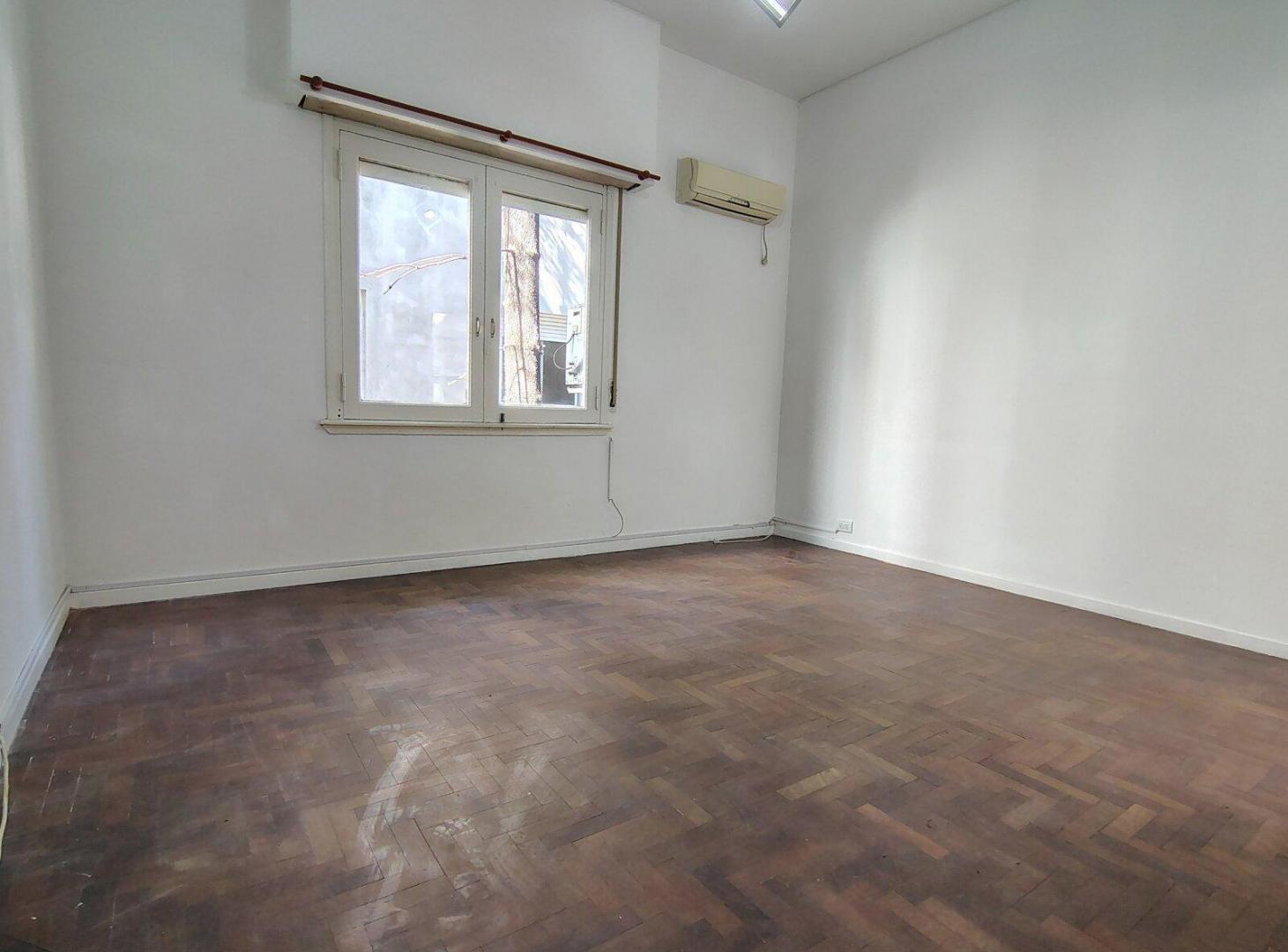 Foto de Venta Departamento dos ambientes en Flores, imagen 1