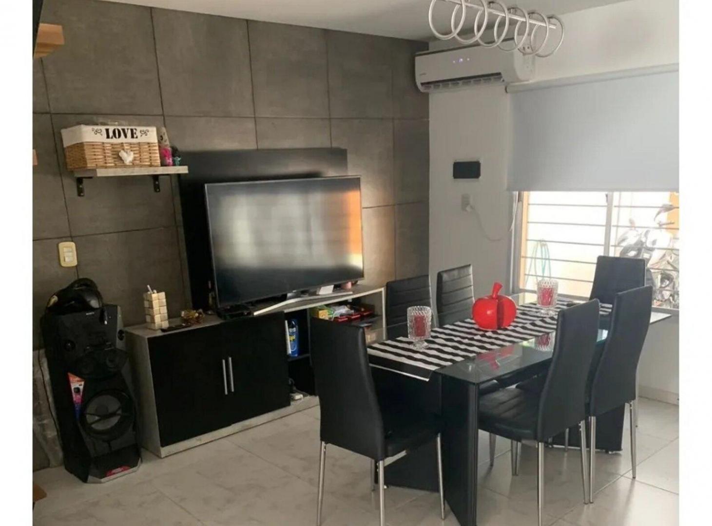 Foto de VENTA ITUZAINGO DUPLEX 4 AMB COCHERA APTO CREDITO, imagen 5