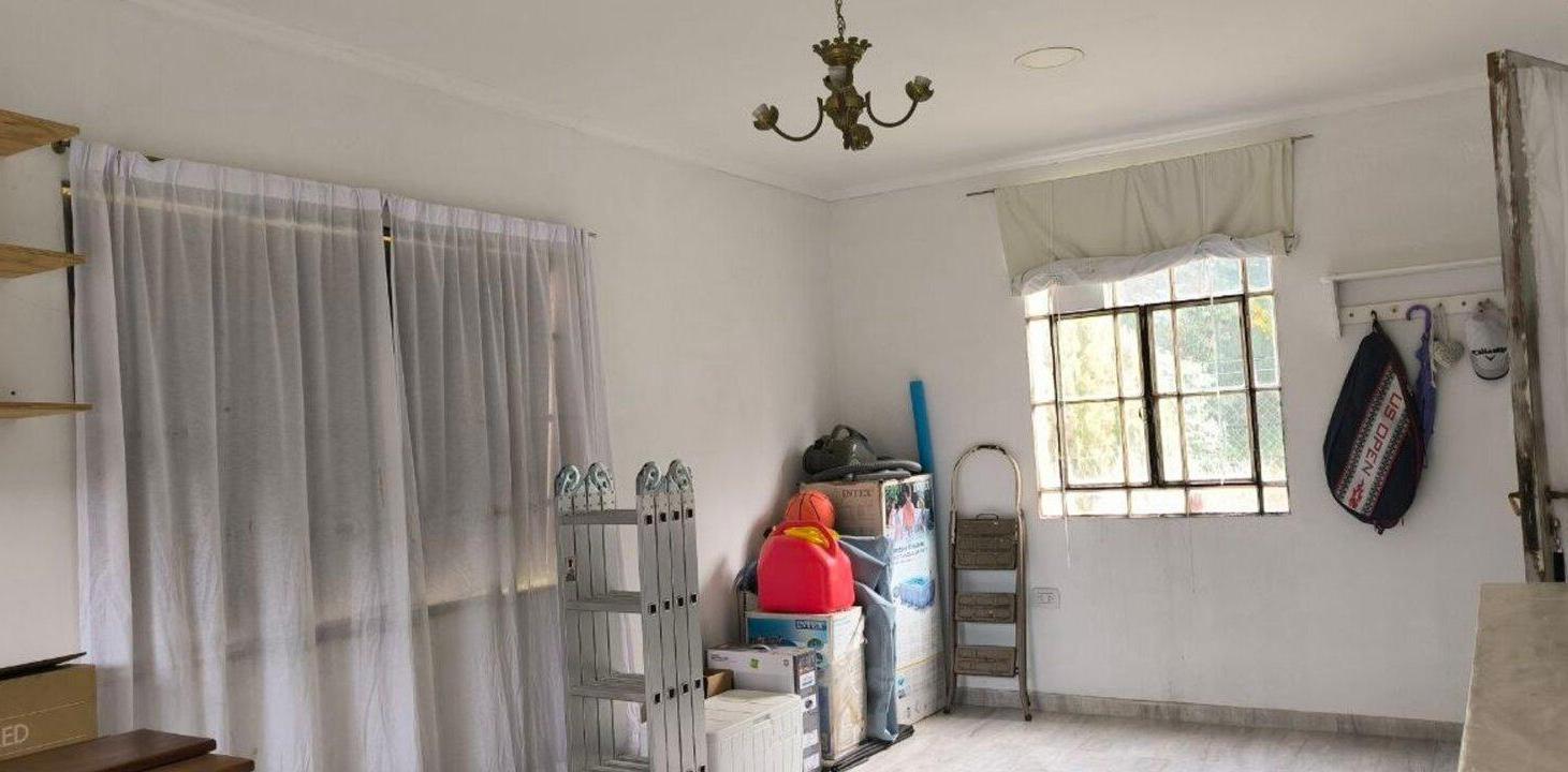 Foto de Casa Quinta Acceso Sur, Mercedes Perfecto Estado, imagen 2