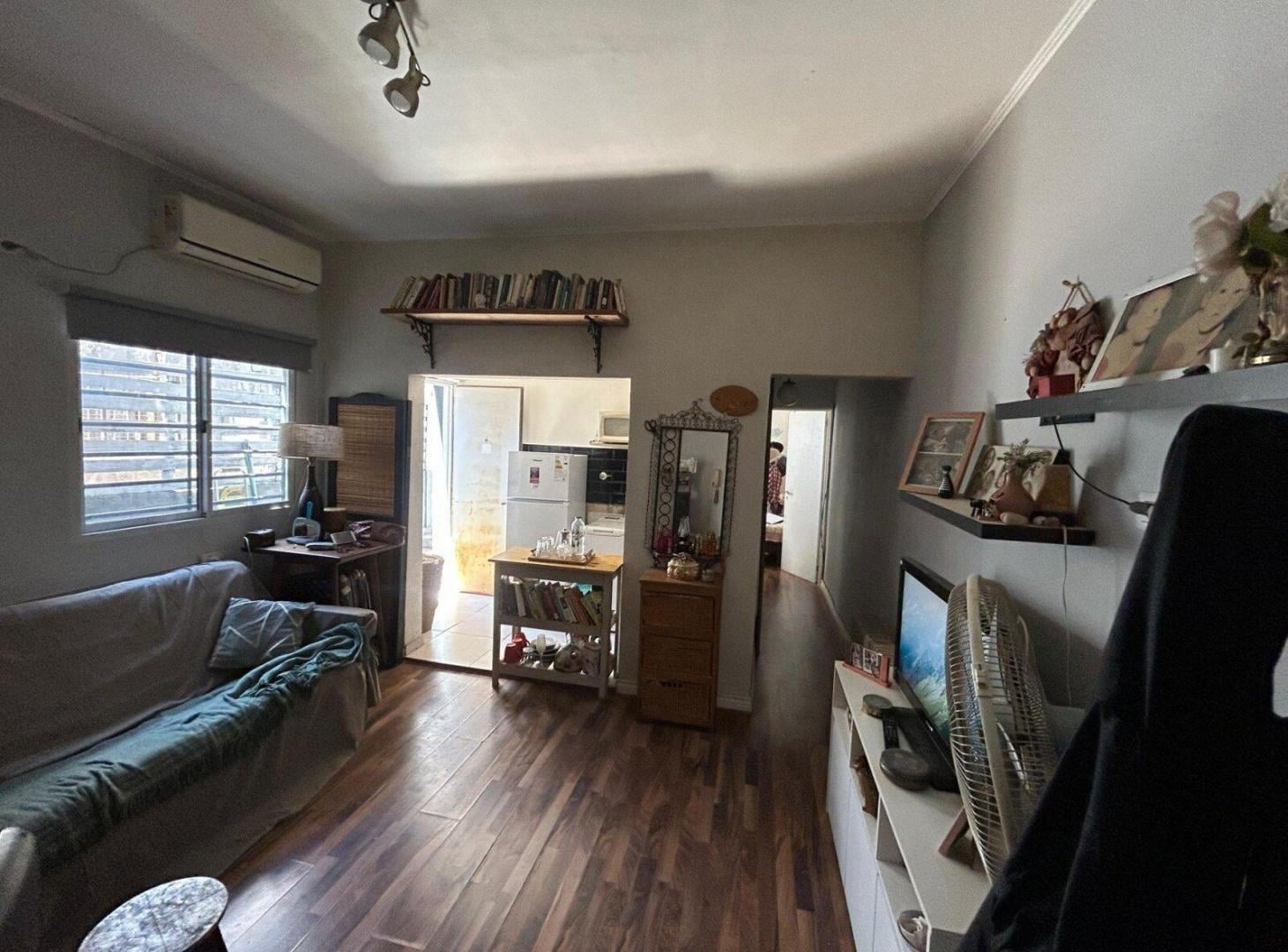 Foto de VENTA PH 2 AMBIENTES PARQUE PATRICIOS PATIO, imagen 4