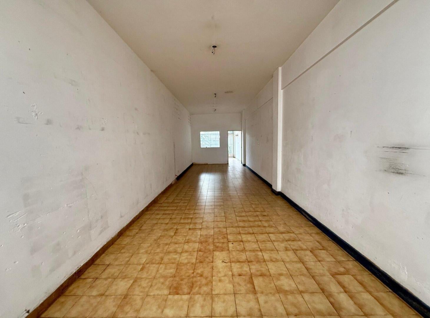 Foto de Venta Local Comercial en PB - Saavedra, imagen 4
