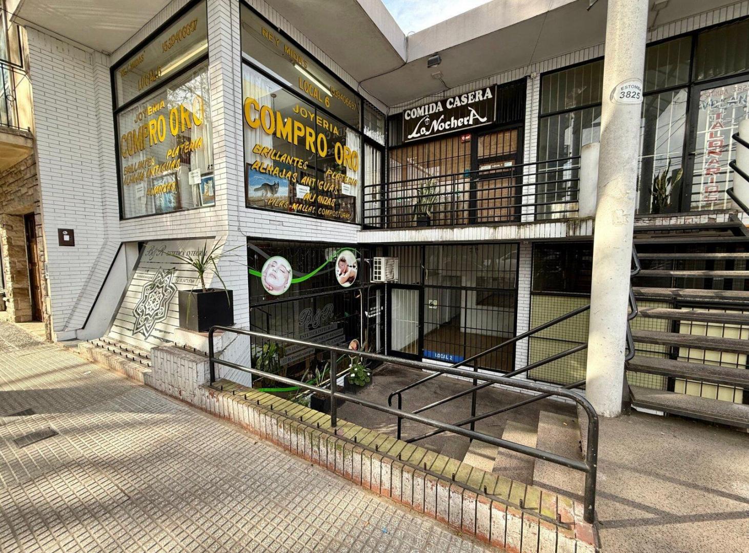 Foto de Venta Local Comercial en PB - Saavedra, imagen 2
