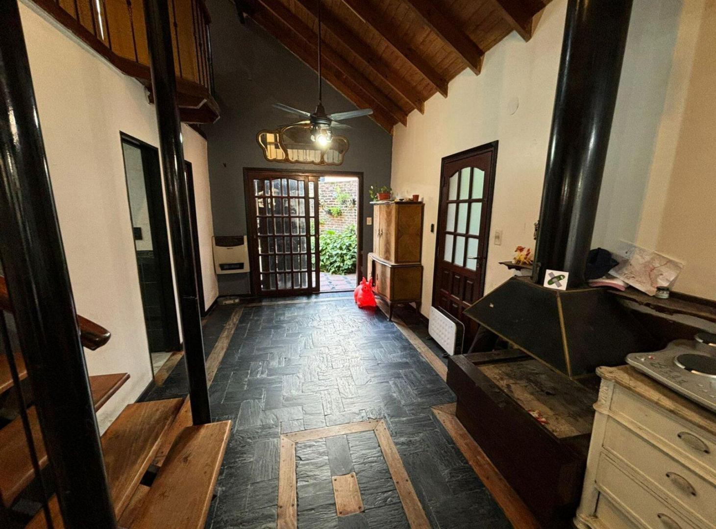 Foto de VENTA PH 3/4 AMBIENTES PATIO PARRILLA RAMOS MEJÍA, imagen 1