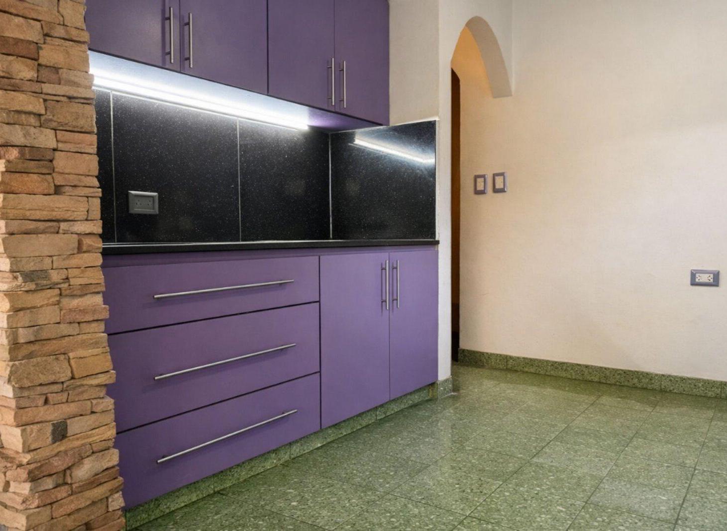 Foto de VENTA CASA 3 AMBIENTES SAN ISIDRO A RECICLAR, imagen 2