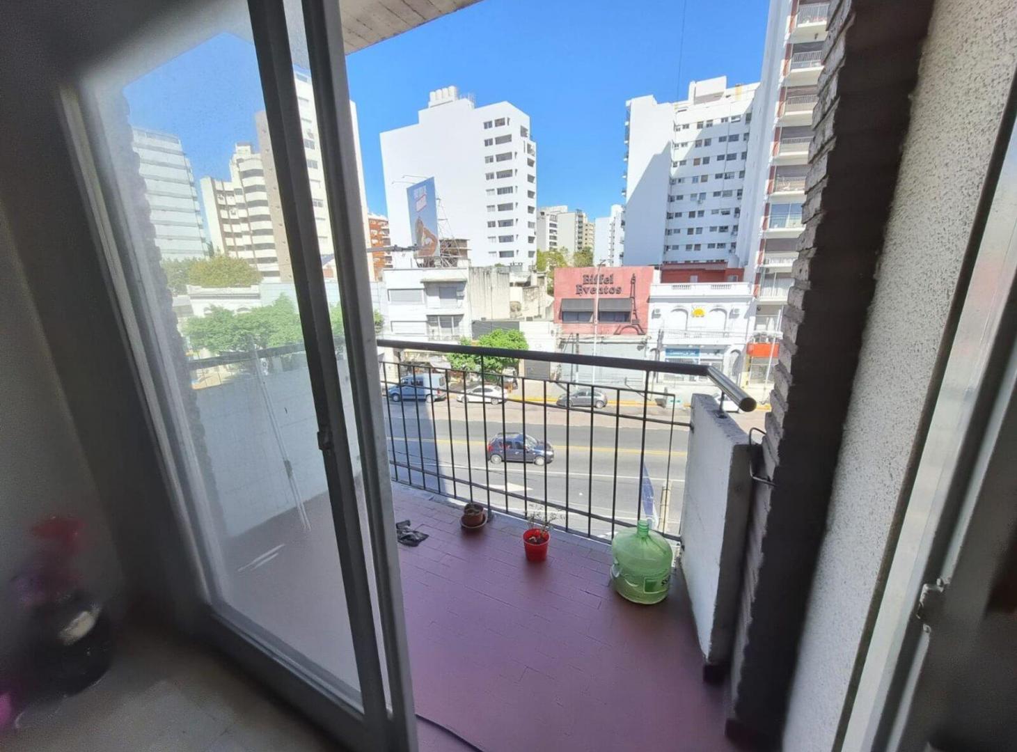 Foto de VENTA DEPARTAMENTO DOS AMBIENTES , AVELLANEDA ., imagen 1