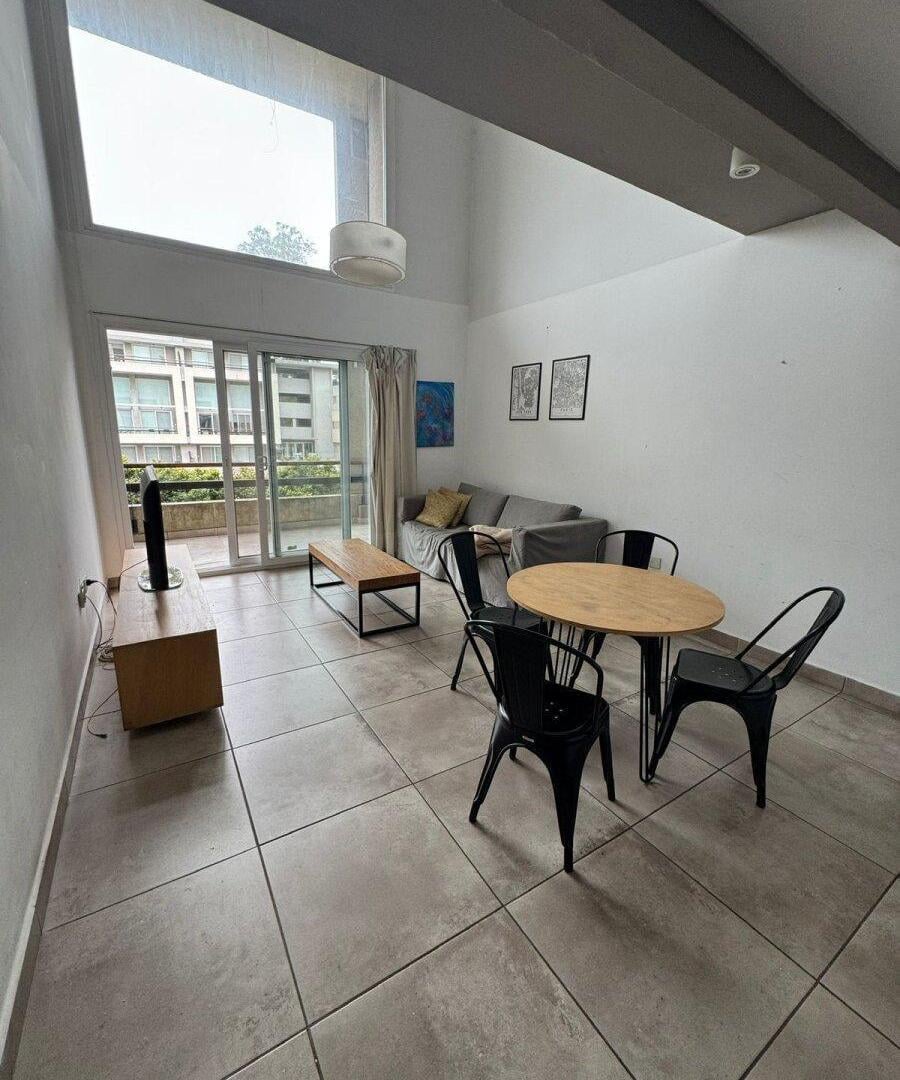 Foto de LOFT MODERNO EN CAMPUS VISTA, PILAR / COCHERA + BALCÓN CON PARRILLA, imagen 1